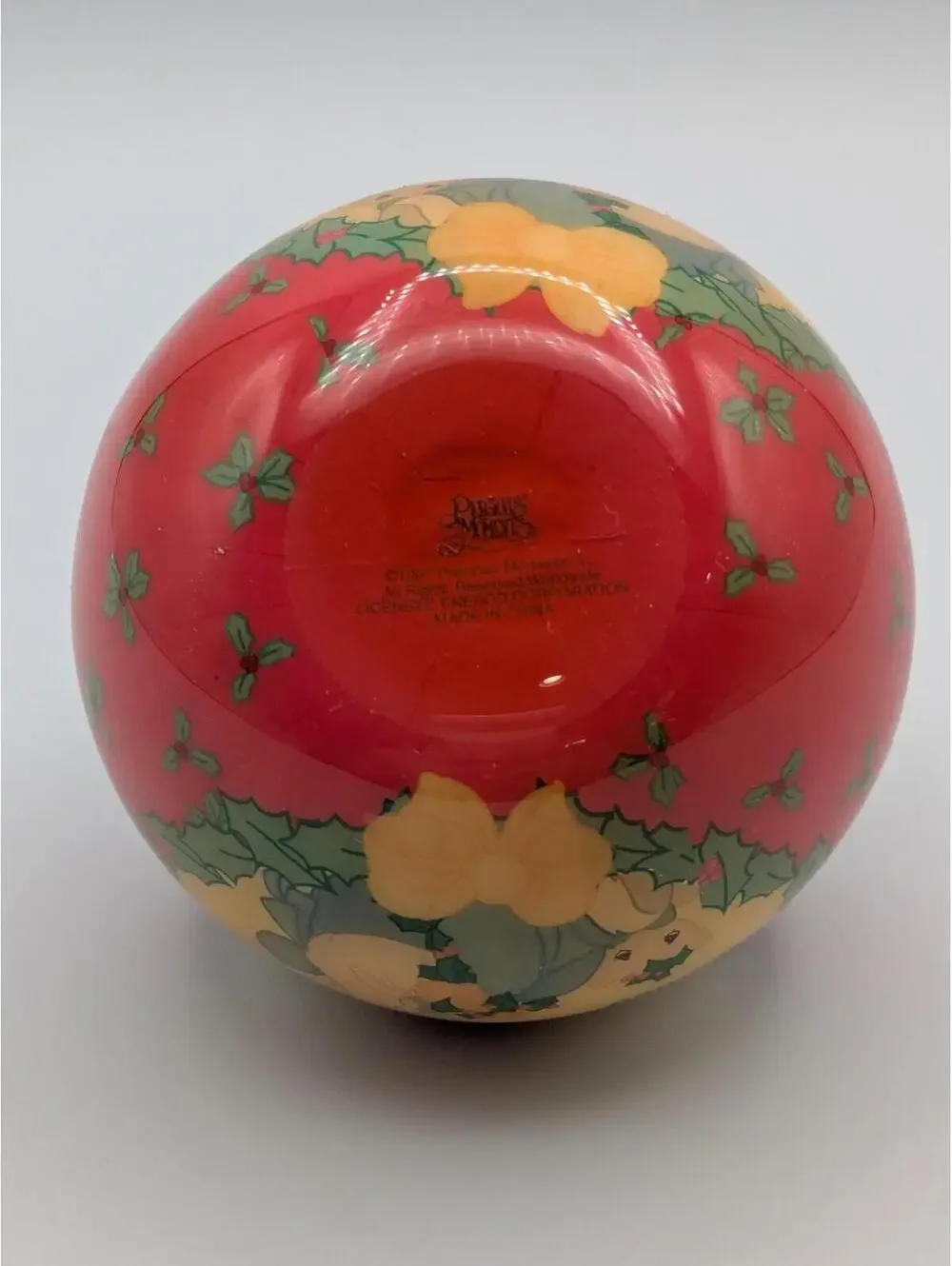 Precious Moments Decoupage Holiday Ornament 1997